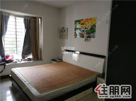 盛世名门1800元3室2厅2卫中装,家具电器齐全非常干净!