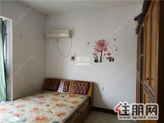 盛世名门1800元3室2厅2卫中装,家具电器齐全非常干净!