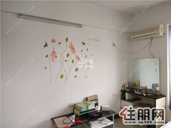 盛世名门1800元3室2厅2卫中装,家具电器齐全非常干净!