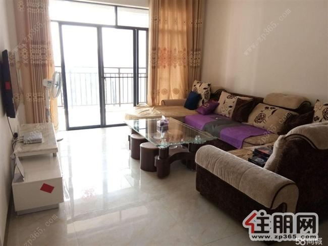 城市怡景1650元3室2厅1卫精装