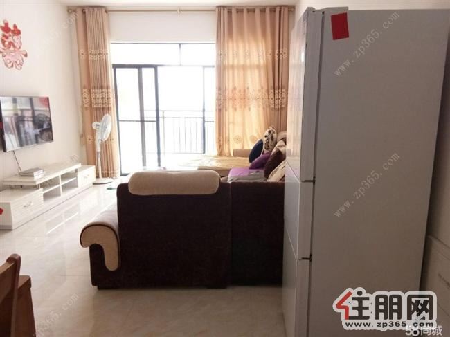 城市怡景1650元3室2厅1卫精装