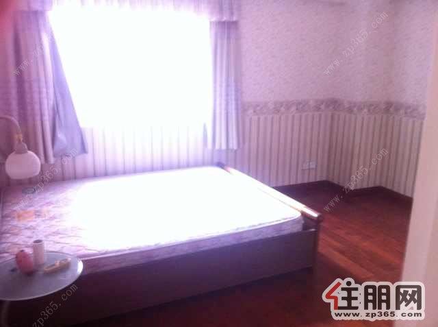 新装修朝向南北采光很好配全拎包入