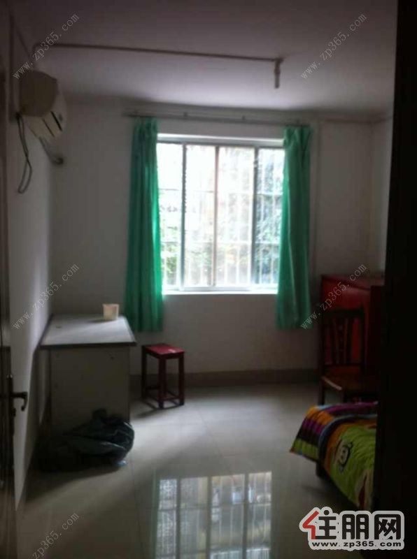 新装修朝向南北采光很好配全拎包入