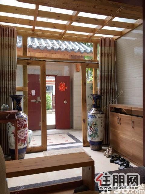 清华坊豪装花园黄金一楼3室2厅110平米