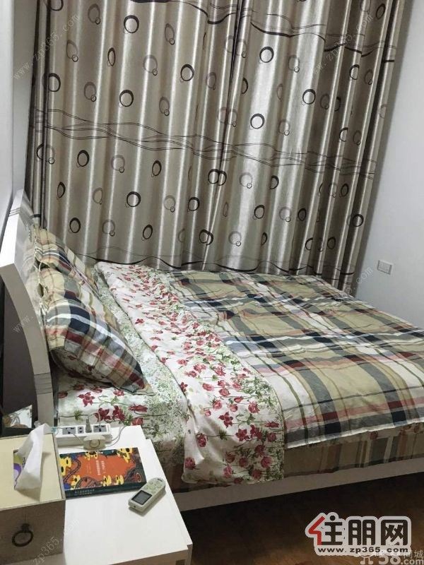 彩虹城、1800元全新精装一房自住办公皆