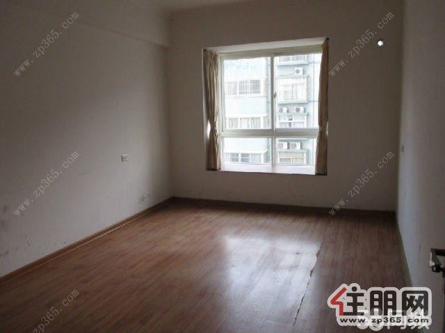 城中【金泰苑】【大厅面积超大空房】东方百