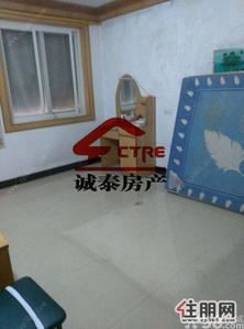 柳东新区,桂中菜市附近桂中花苑后面体育中心旁大两房