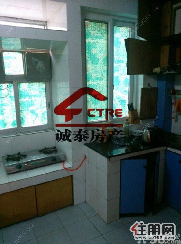 桂中菜市附近桂中花苑后面体育中心旁大两房