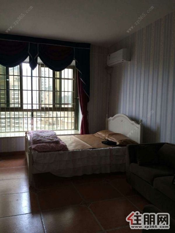 文源华都1700元1室1厅1卫精装