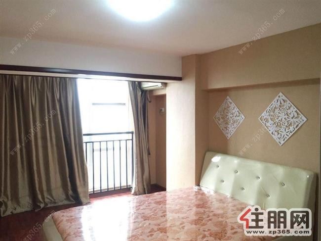 南亚名邸楼中楼家电家具齐全拎包入住!