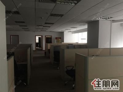 青秀区，地王国际出租800平仅90/平急租有匙