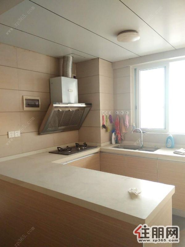 桃源教育路口南湖御景2室1厅中装可住可办