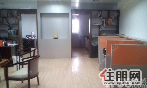 桃源教育路口南湖御景2室1厅中装可住可办