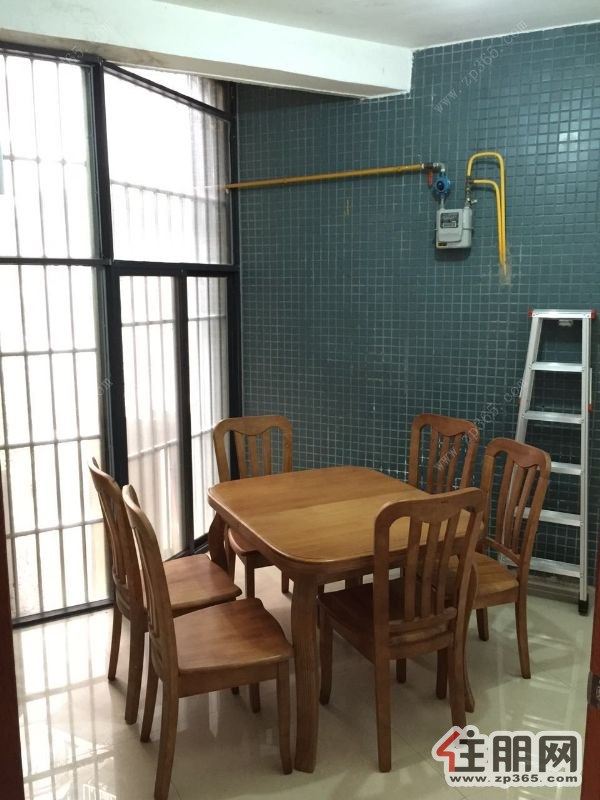 全家精装(水岸华府3房)大学东路