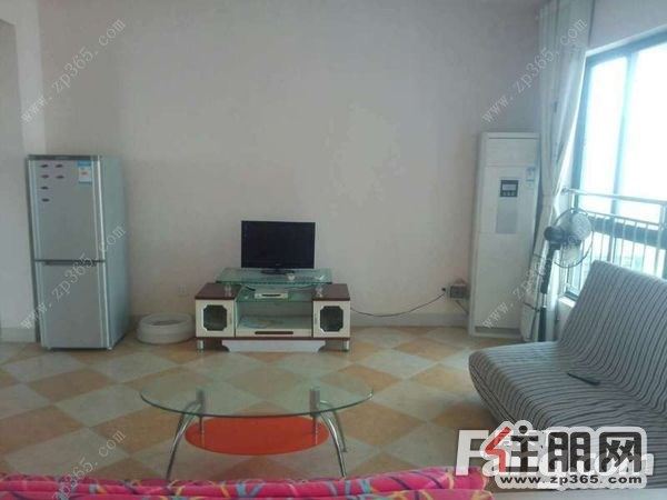 民大旁边西湖东郡三房家具家电全配齐有钥匙