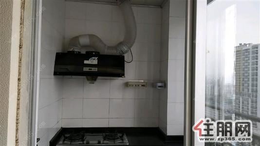 海城区，和安商都1室1厅1卫家私电器，拎包入住