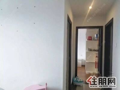 青秀区-凤岭北地铁口财富国际广场全新欧式豪装大四房配套齐全