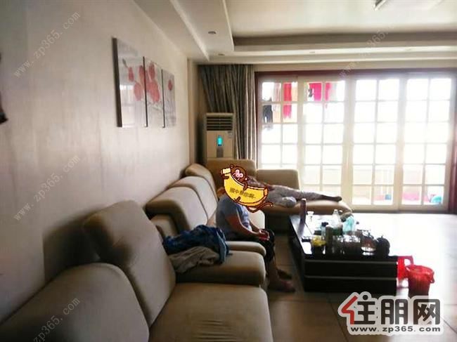 云南路和安超市对面景海豪庭3房2厅精装南北通透