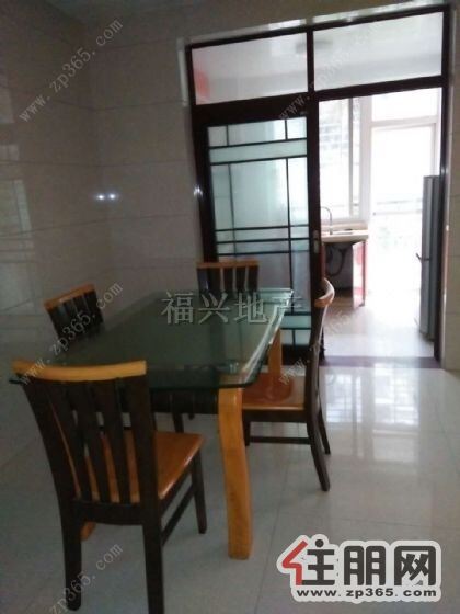 云南路景海豪庭4房2厅精装修可办公可居住配置齐全