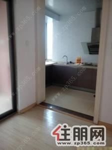 青秀区-万象城旁领世郡1号大三房出租，可办公可居家，空房也可以出租。