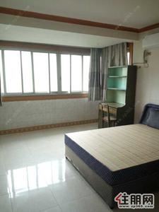 城中区，雅儒花园2000元3室2厅2卫精装修，依山傍水，风景优美