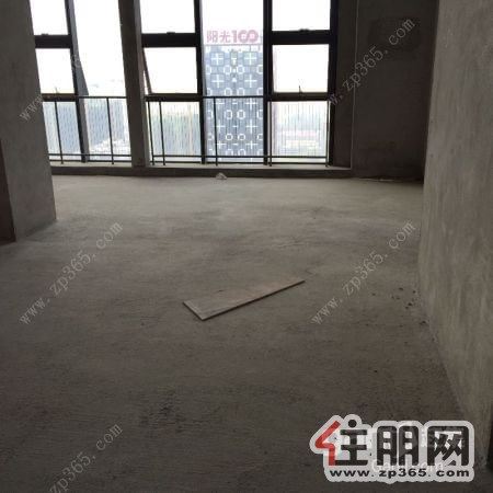阳光九州盛丰国际260平米纯毛坯高层