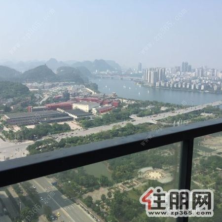 阳光九州盛丰国际260平米纯毛坯高层