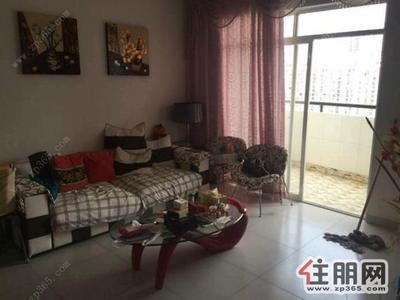 青秀区-大地华城***修三房边套三面采光两个阳台居家配齐
