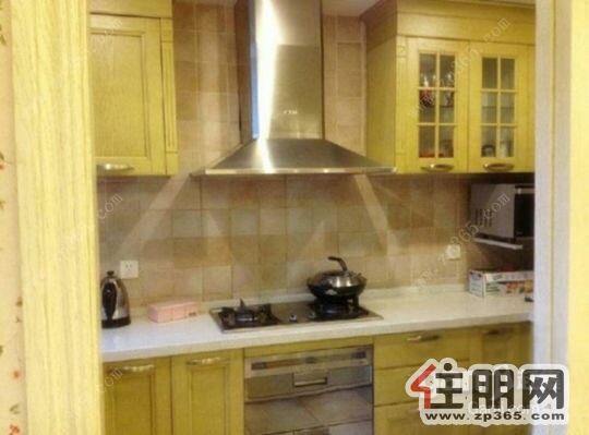 港福时代广场1室1厅出租,精装修,自住房,配套全齐