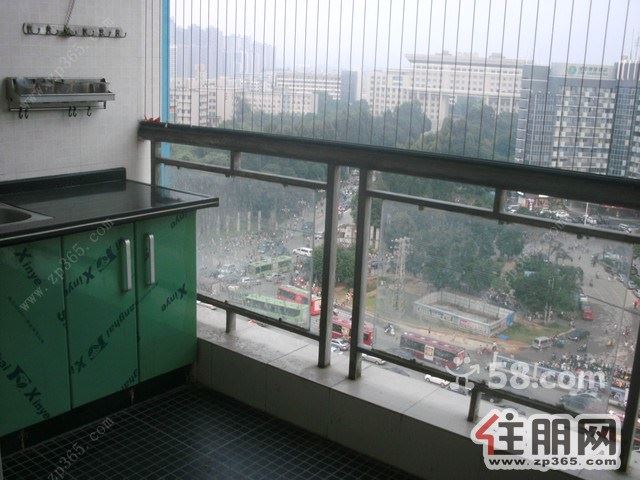 西大正门【世贸西城】毗邻时代天骄温馨小房