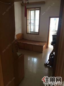 青秀区,民族园湖路口星湖小学麻村菜市旁。生活便利