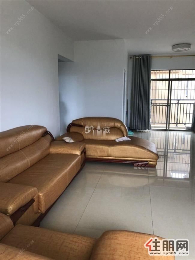 推荐!天悦尚城2800元4室2厅2卫中装