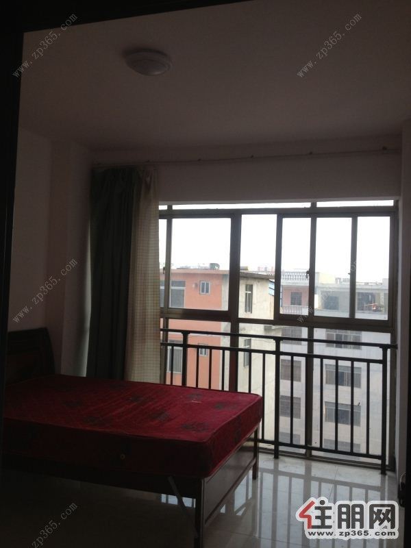 电梯两房实惠出租