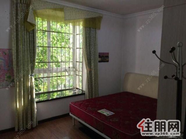 金色世纪花园黄金一楼2室2厅90平米精装