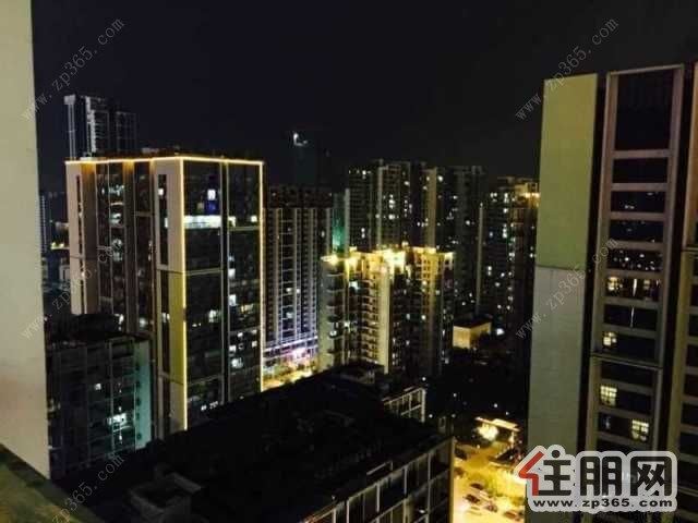 跃进路北站,交通便利,设施完整配套齐全,