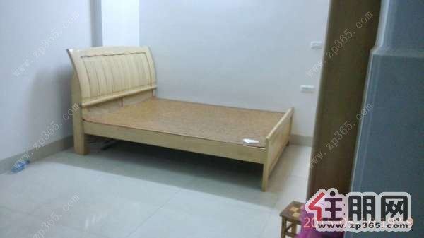 兴怡园1500元1室1厅1卫精装修