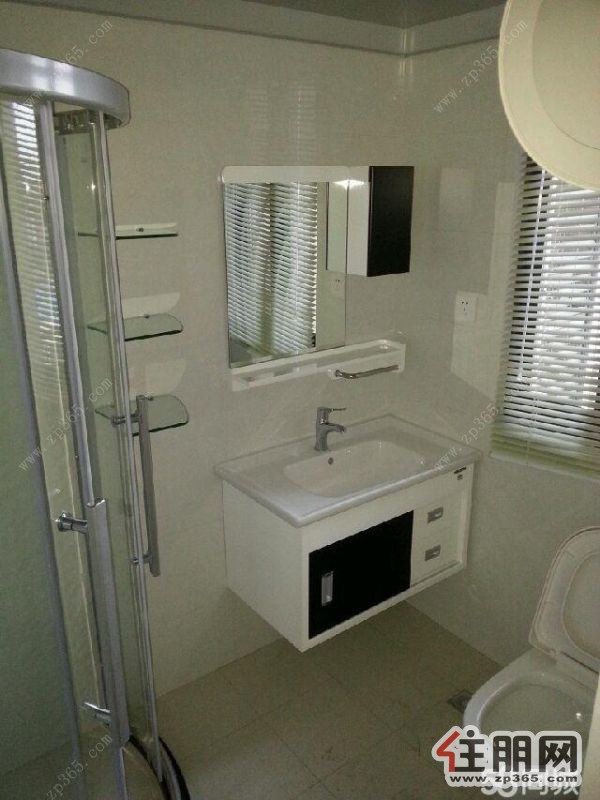 白沙【冠亚尚城国际】精装两房家电家具齐全