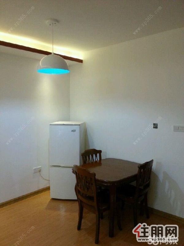 白沙【冠亚尚城国际】精装两房家电家具齐全