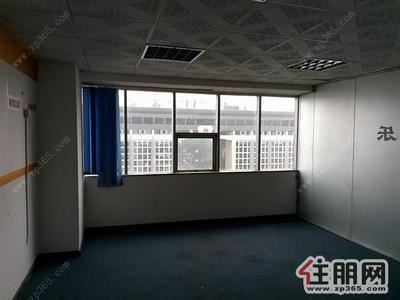 青秀区，金禄大厦217㎡电梯口位置租40