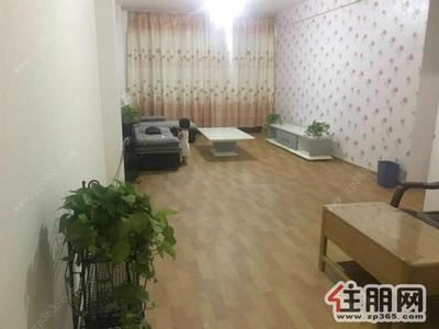 青秀区-青湖公园对面，左岸青园温馨两房，家电齐全，高楼层，视野开阔，拎包入住