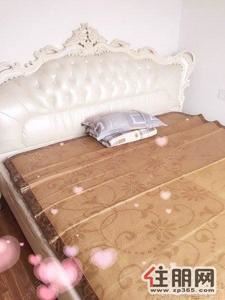 江南周边，江南保利城2室1厅50平米简单装修押一付