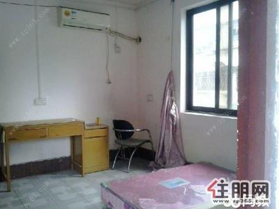 象山区，东安街世纪花园旁边2室1厅家电齐带柴房9