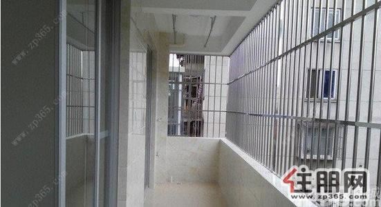 青秀区，建政民主路.建政3室2厅110平米简单装