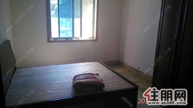 稀缺。新竹小区1600元2室1厅1卫