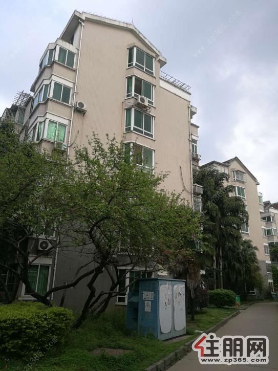 大社区,生活交通方便,三丰名园2100元3室2厅2卫***修