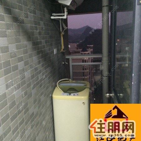 沃德梦想1500元1室1厅1卫精装