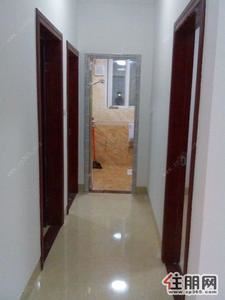 城中区-柳北北站铁路小区3室2厅105平米精装修