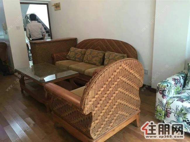 大城小院,来电立即看房,精装修,家具家电