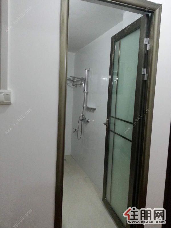 带车位,市中心的中心,专为办公兼住人设计