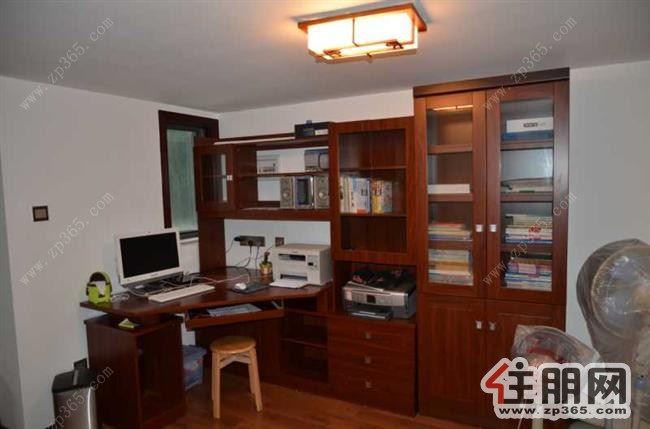 家具家电齐全复式楼中楼采光通风好交通